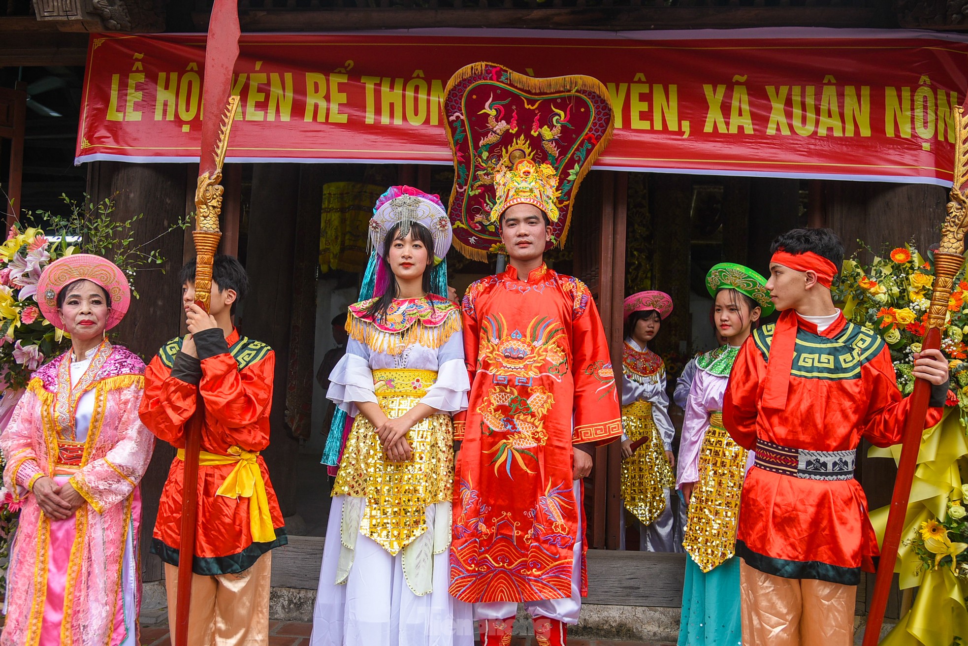 Lễ hội kén rể có niên đại nghìn năm tại Hà Nội - Ảnh 9.