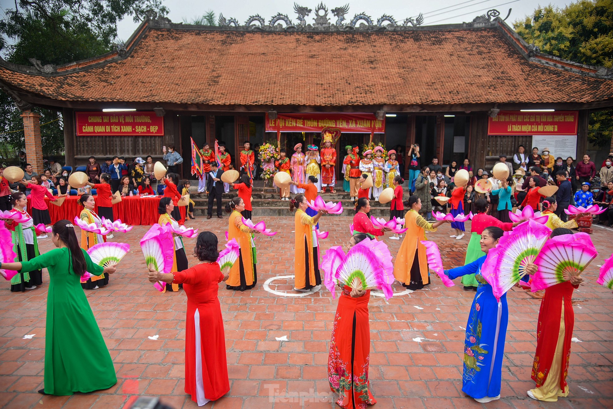 Lễ hội kén rể có niên đại nghìn năm tại Hà Nội - Ảnh 12.