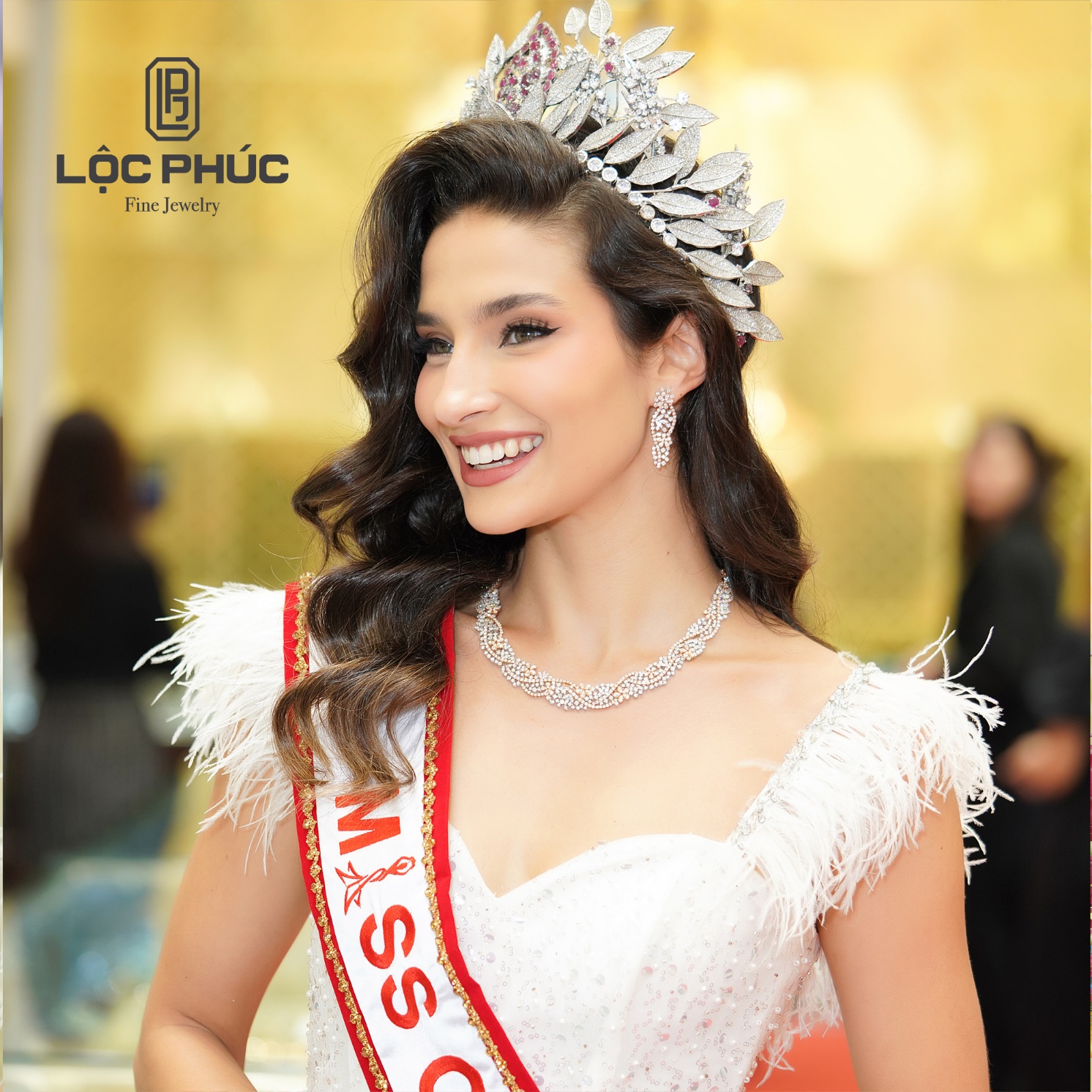 Tân Hoa hậu Miss Charm 2023: Đeo trang sức không phải để lấy lòng người khác mà để làm hài lòng chính mình - Ảnh 2.