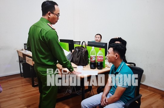 Vụ đột kích Công ty Luật TNHH Pháp Việt: Hàng ngàn nạn nhân bị dọa giết vợ, con - Ảnh 6. Vụ đột kích Công ty Luật TNHH Pháp Việt: Hàng ngàn nạn nhân bị dọa giết vợ, con - Ảnh 6.