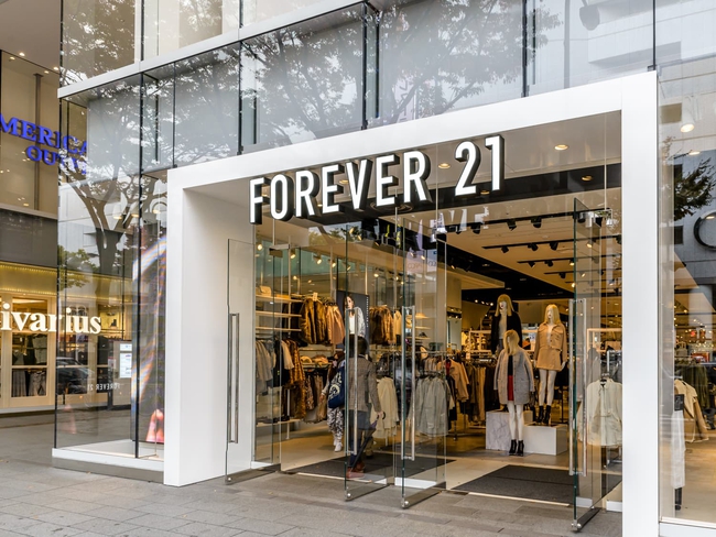 Ngã ở đâu đứng lên ở đó: Forever 21 thông báo trở lại, hứa không bán hàng kém chất lượng như xưa - Ảnh 2.