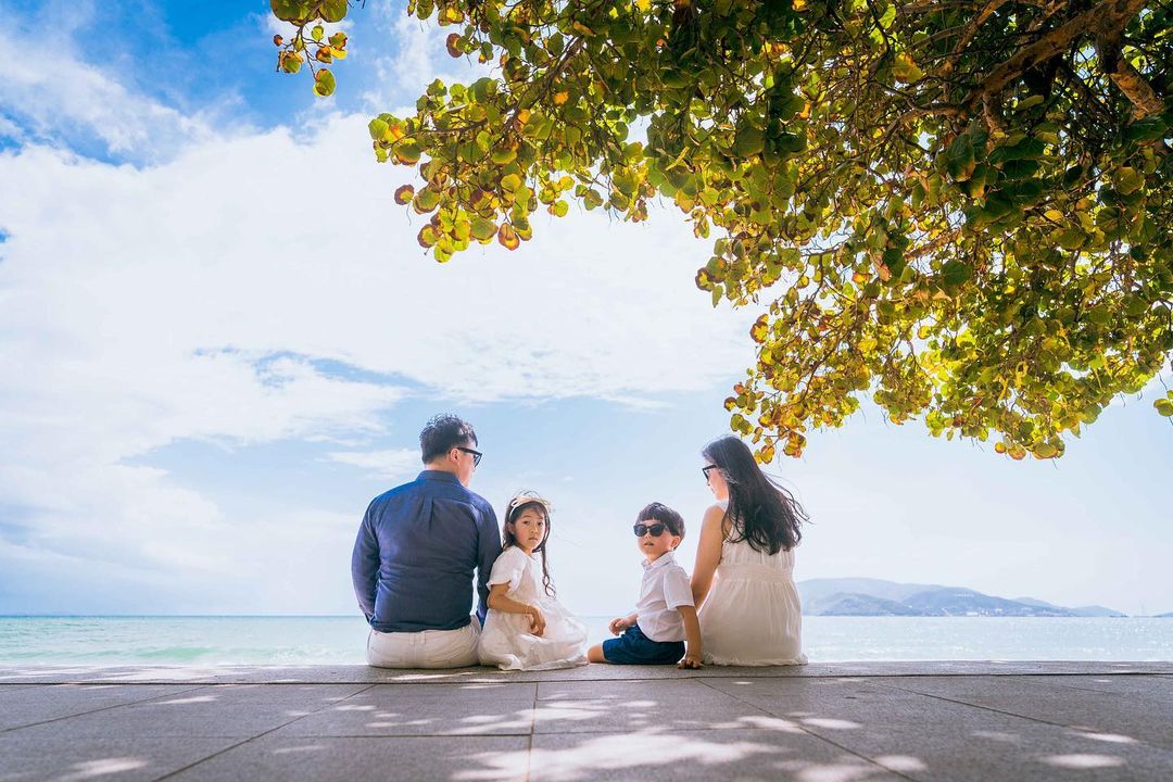 Nha Trang đang ở mùa đẹp nhất, đến đây sẽ hiểu lý do tại sao là địa điểm du lịch hấp dẫn cho các gia đình - Ảnh 2.