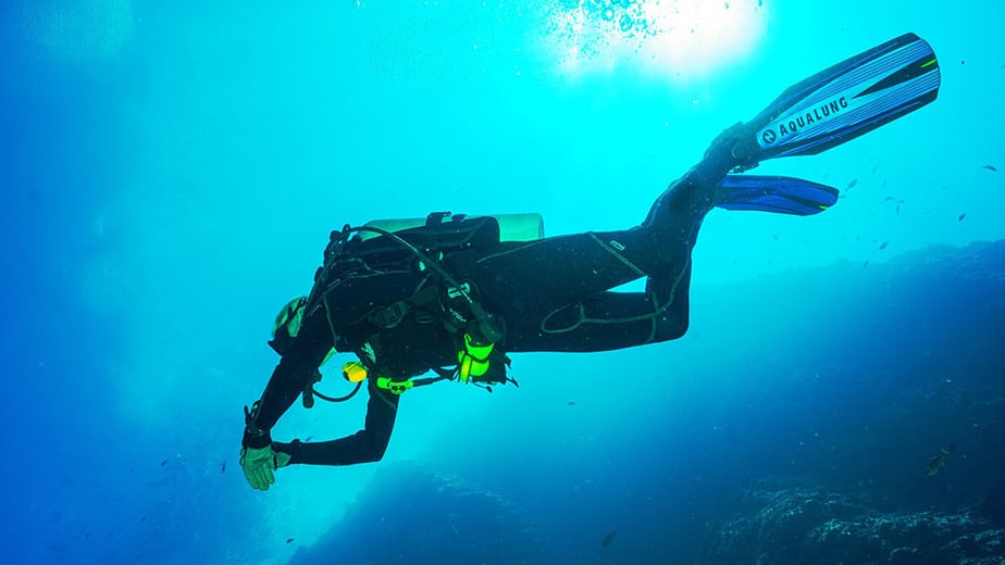 Hiện bạn đã có thể đặt tour du lịch để ngắm xác tàu Tinanic dưới đáy đại dương - Ảnh 3.
