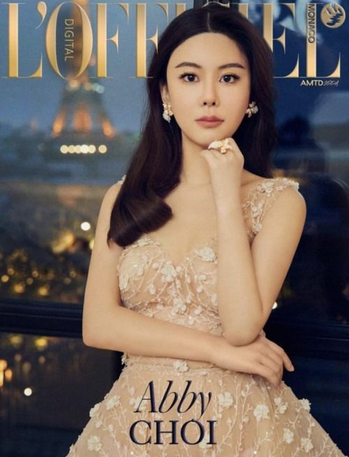 Những điểm trùng hợp bất ngờ giữa vụ Tangmo Nida và Thái Thiên Phượng, hồng nhan thường đi đôi với bạc mệnh? - Ảnh 2. Những điểm trùng hợp bất ngờ giữa vụ Tangmo Nida và Thái Thiên Phượng, hồng nhan thường đi đôi với bạc mệnh? - Ảnh 2.