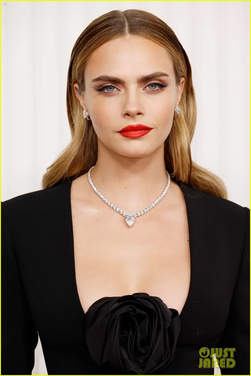 Cara Delevingne2