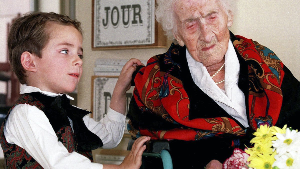 Bí quyết trường sinh: Sốc với nghi án thế mạng, trinh nữ tuổi 108… - Ảnh 4.