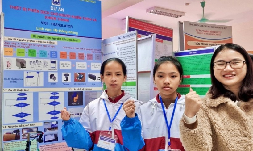 Cô giáo trẻ truyền cảm hứng sáng tạo tới học sinh vùng cao - Ảnh 3. Cô giáo trẻ truyền cảm hứng sáng tạo tới học sinh vùng cao - Ảnh 3.