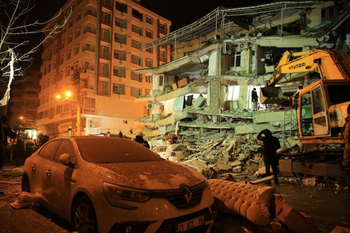 Số người chết do động đất ở Thổ Nhĩ Kỳ và Syria vượt qua con số 5.000 người - Ảnh 1.