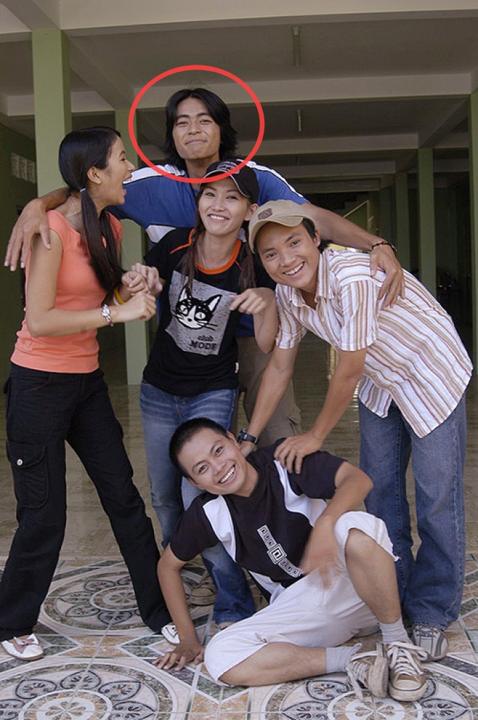 Nam diễn viên ví như "Huỳnh Tông Trạch Việt Nam": U40 phong độ, hôn nhân viên mãn bên bà xã kín tiếng - Ảnh 1. Nam diễn viên ví như "Huỳnh Tông Trạch Việt Nam": U40 phong độ, hôn nhân viên mãn bên bà xã kín tiếng - Ảnh 1.