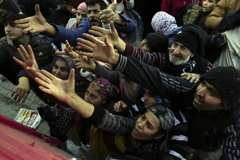 Động đất Thổ Nhĩ Kỳ và Syria: Số người tử vong gây sốc - Ảnh 1.