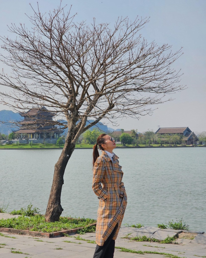 Sao Việt 1/3: Diva Hồng Nhung lần đầu kể kỷ niệm vui với nhạc sỹ Trịnh Công Sơn - Ảnh 8. Sao Việt 1/3: Diva Hồng Nhung lần đầu kể kỷ niệm vui với nhạc sỹ Trịnh Công Sơn - Ảnh 8.