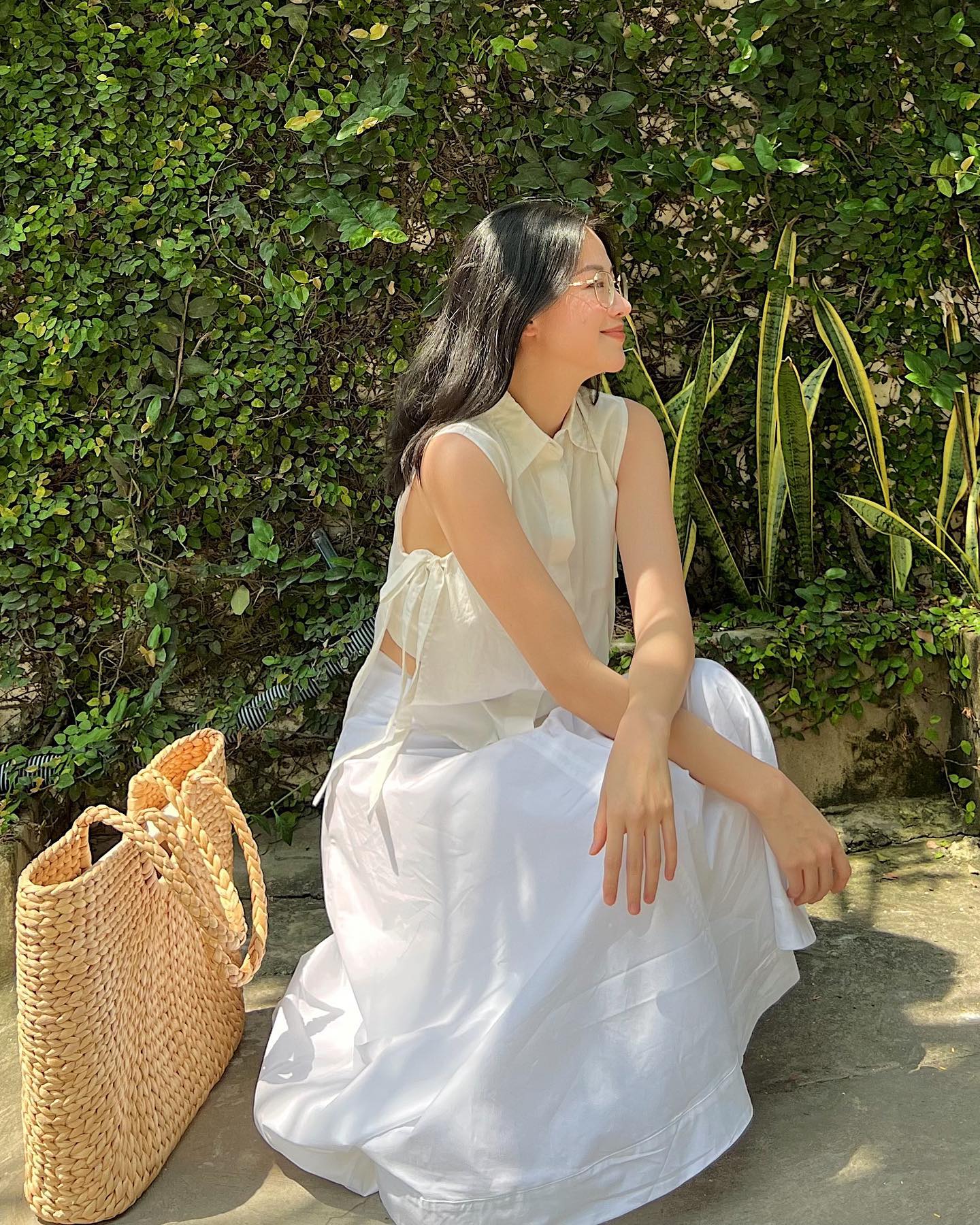 Hoa hậu Phương Khánh chuyên diện đồ trắng, nhờ &quot;biến hóa&quot; khéo mà không nhàm chán - Ảnh 9.
