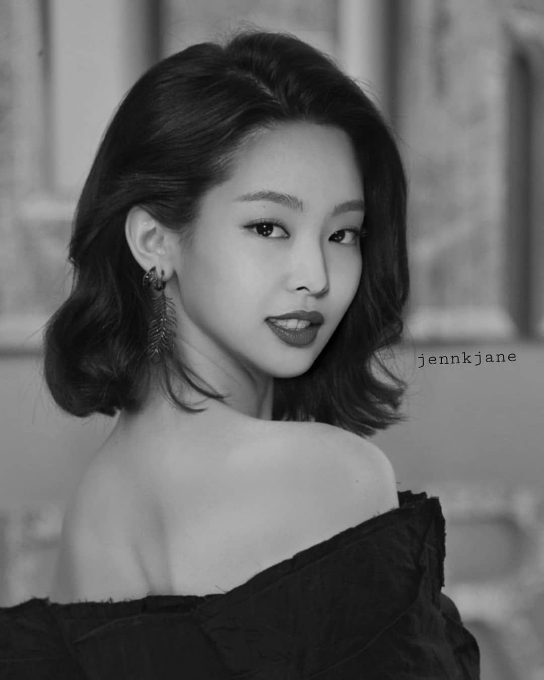 Nhan sắc Jennie (BLACKPINK) ra sao khi bất ngờ xuống t&oacute;c? - Ảnh 4.