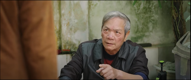 'Dưới bóng cây hạnh phúc' tập 34: Danh (Anh Vũ) nợ ngập đầu vẫn thuê giúp việc - Ảnh 2. 'Dưới bóng cây hạnh phúc' tập 34: Danh (Anh Vũ) nợ ngập đầu vẫn thuê giúp việc - Ảnh 2.