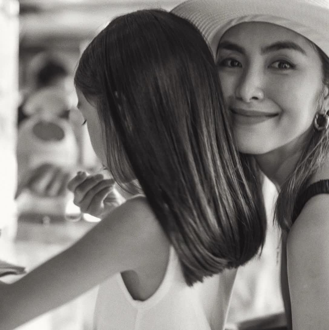 Hà Tăng tung ảnh đẹp bên con gái dịp sinh nhật, nay đã trổ mã lớn thế này! - Ảnh 1.