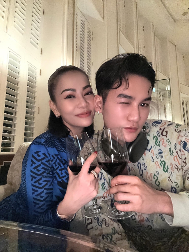 Đàn chị tặng Trấn Thành túi 70 triệu, được Hari Won bảo vệ khi gặp ồn ào đã mất tích khỏi hội bạn, nguyên nhân là gì? - Ảnh 9. Đàn chị tặng Trấn Thành túi 70 triệu, được Hari Won bảo vệ khi gặp ồn ào đã mất tích khỏi hội bạn, nguyên nhân là gì? - Ảnh 9.