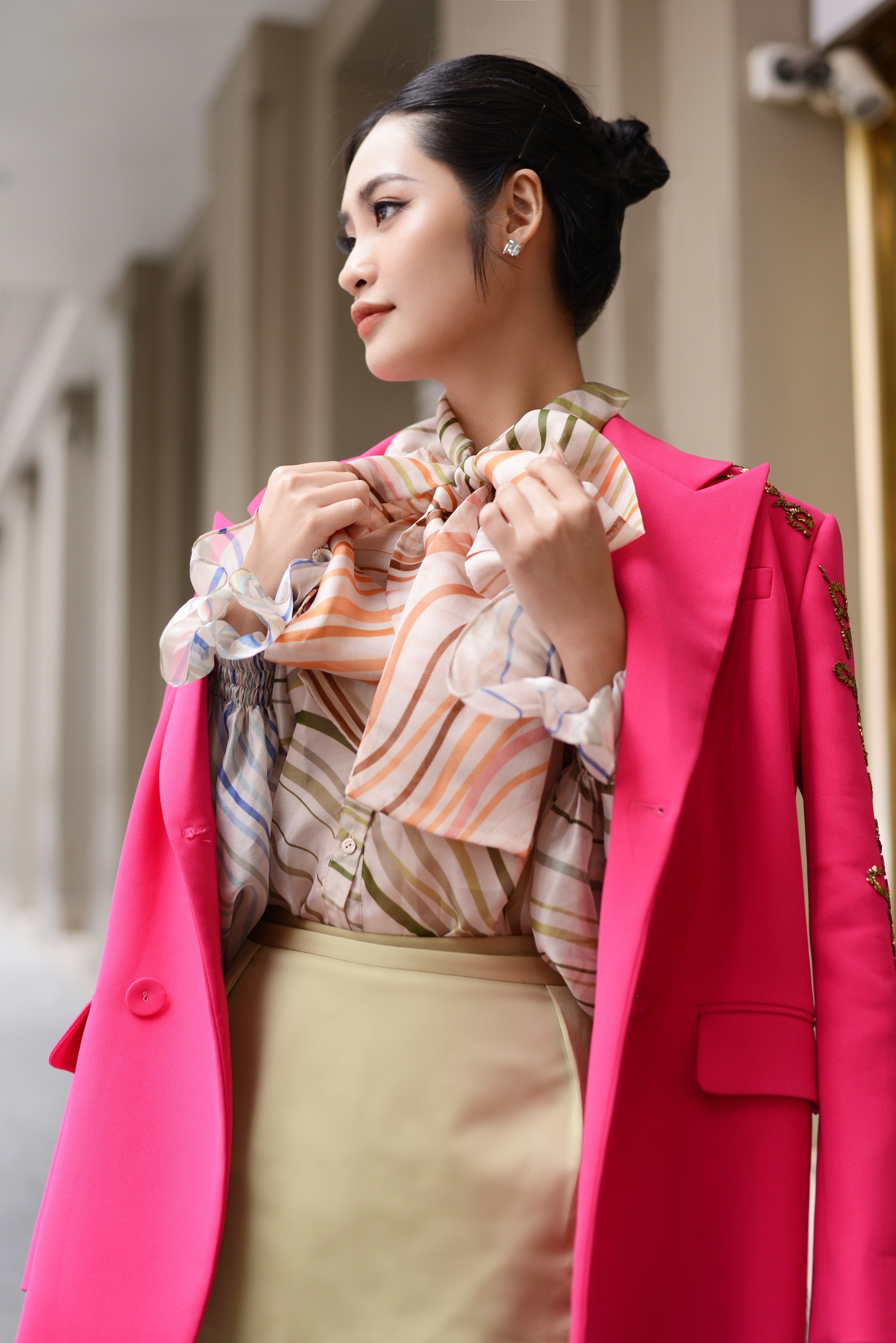 Nhan sắc xinh đẹp của Nông Thúy Hằng  mỹ nhân Tày đăng quang Hoa hậu các  dân tộc Việt Nam 2022  Báo Nghệ An điện tử