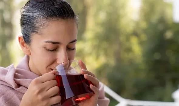 Uống trà từ loại gia vị này có thể làm giảm lượng đường trong máu trong vòng 30 phút sau khi ăn - Ảnh 3.