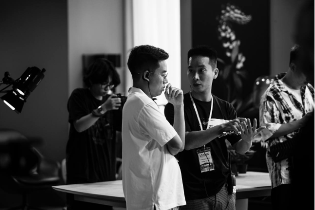 Là Nhà: Chúng tôi tự biến mình thành chủ nhà, thuộc lòng từng câu chuyện của nhân vật - Ảnh 3. Là Nhà: Chúng tôi tự biến mình thành chủ nhà, thuộc lòng từng câu chuyện của nhân vật - Ảnh 3.