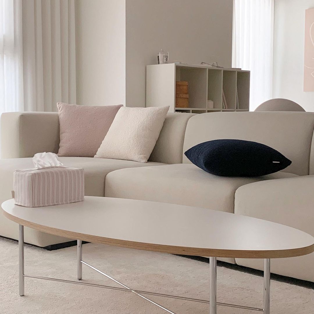 7 món nội thất décor phòng khách tối giản, tận dụng không gian  - Ảnh 2.