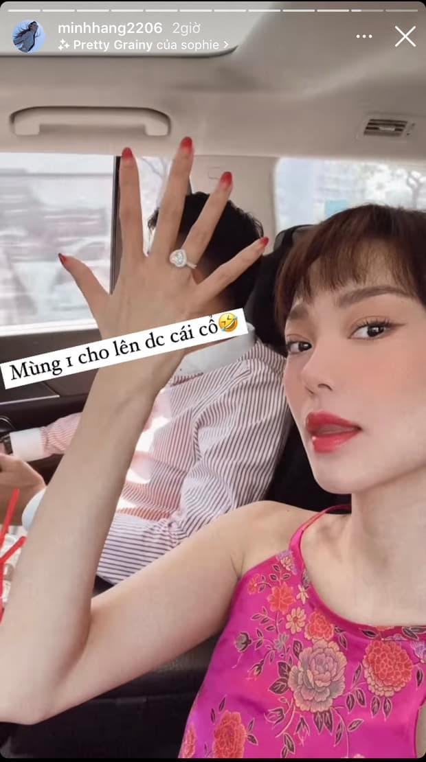 Cưới đại gia dệt may, Minh Hằng sống như &quot;bà hoàng&quot; vẫn miệt mài kiếm tiền: Mang thai đôi đi quay 12h/ngày, có ông xã luôn túc trực, đồng hành - Ảnh 6.