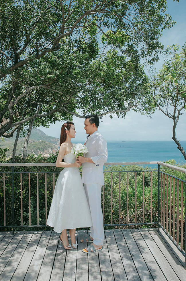 Thông tin đầu tiên về đám cưới hoành tráng của cặp vợ chồng đình đám Chi Bảo – Lý Thùy Chang - Ảnh 2.
