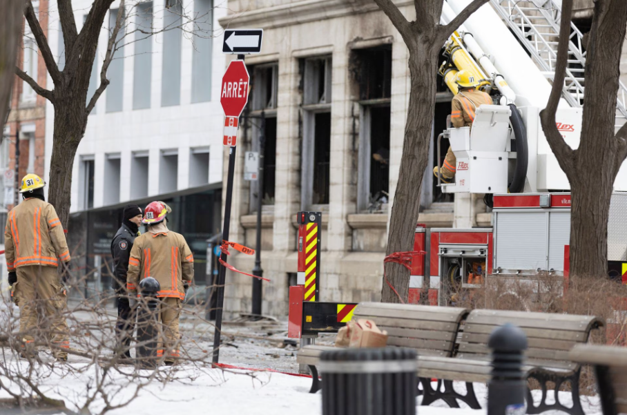 Canada tìm kiếm 7 người mất tích trong vụ cháy tòa nhà ở Montreal - Ảnh 4.