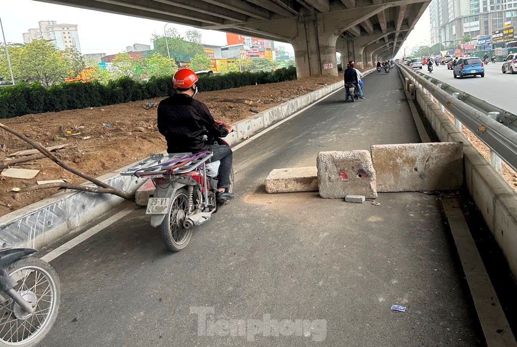 Đường Nguyễn Xiển tắc kéo dài, đường mở rộng chờ ‘nghiệm thu’ - Ảnh 9.
