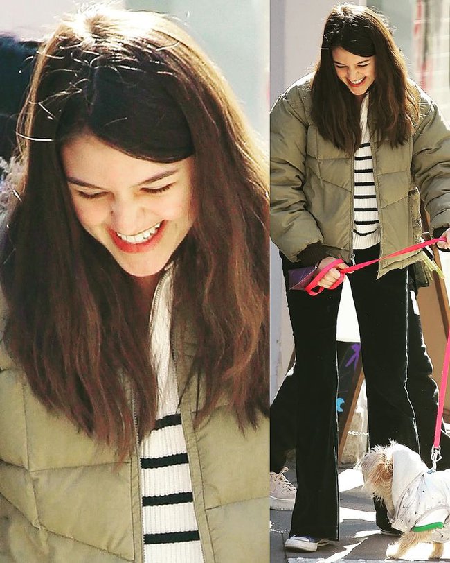 Khen cho Suri Cruise: Từng có tủ quần áo vài triệu đô, giờ chỉ thích tái sử dụng đồ cũ, có chiếc áo mặc gần 10 lần vẫn xinh - Ảnh 2. Khen cho Suri Cruise: Từng có tủ quần áo vài triệu đô, giờ chỉ thích tái sử dụng đồ cũ, có chiếc áo mặc gần 10 lần vẫn xinh - Ảnh 2.