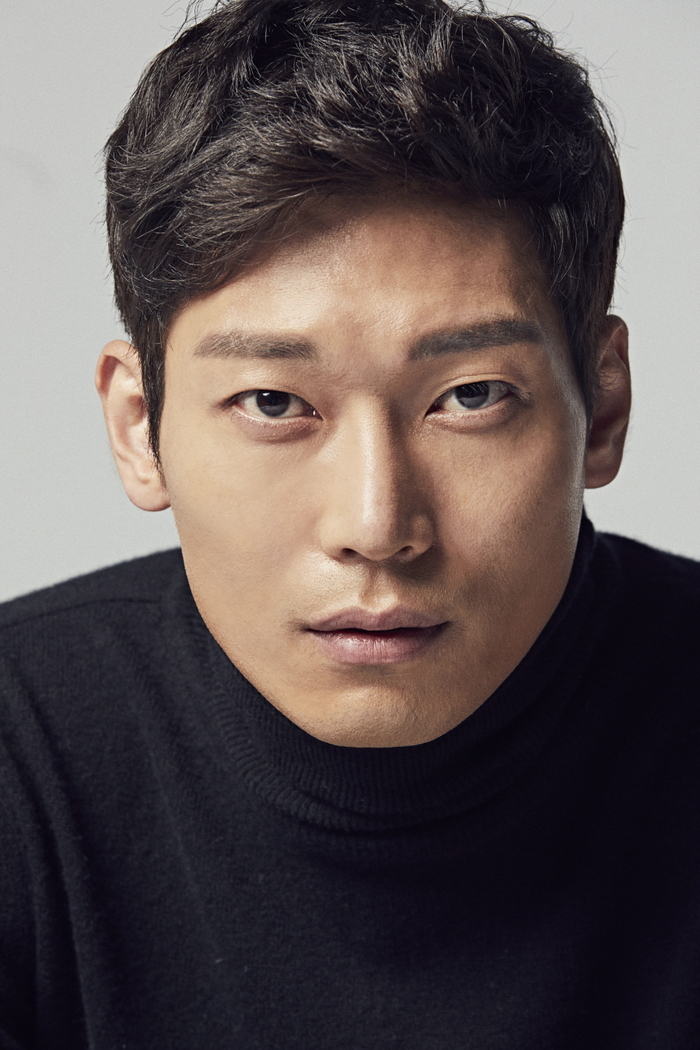 M&ecirc; mẩn m&oacute;n Việt, Park Hoon rủ Hyun Bin đi ăn phở - Ảnh 3.