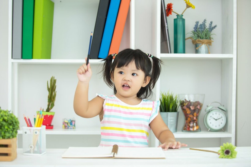 "Gieo mầm" ý thức tự giác cho trẻ bằng những việc đơn giản - Ảnh 2. "Gieo mầm" ý thức tự giác cho trẻ bằng những việc đơn giản - Ảnh 2.