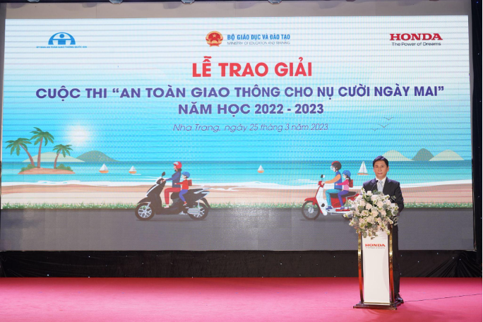 Trao giải cuộc thi An toàn giao thông cho nụ cười ngày mai năm học 2022-2023 - Ảnh 1.