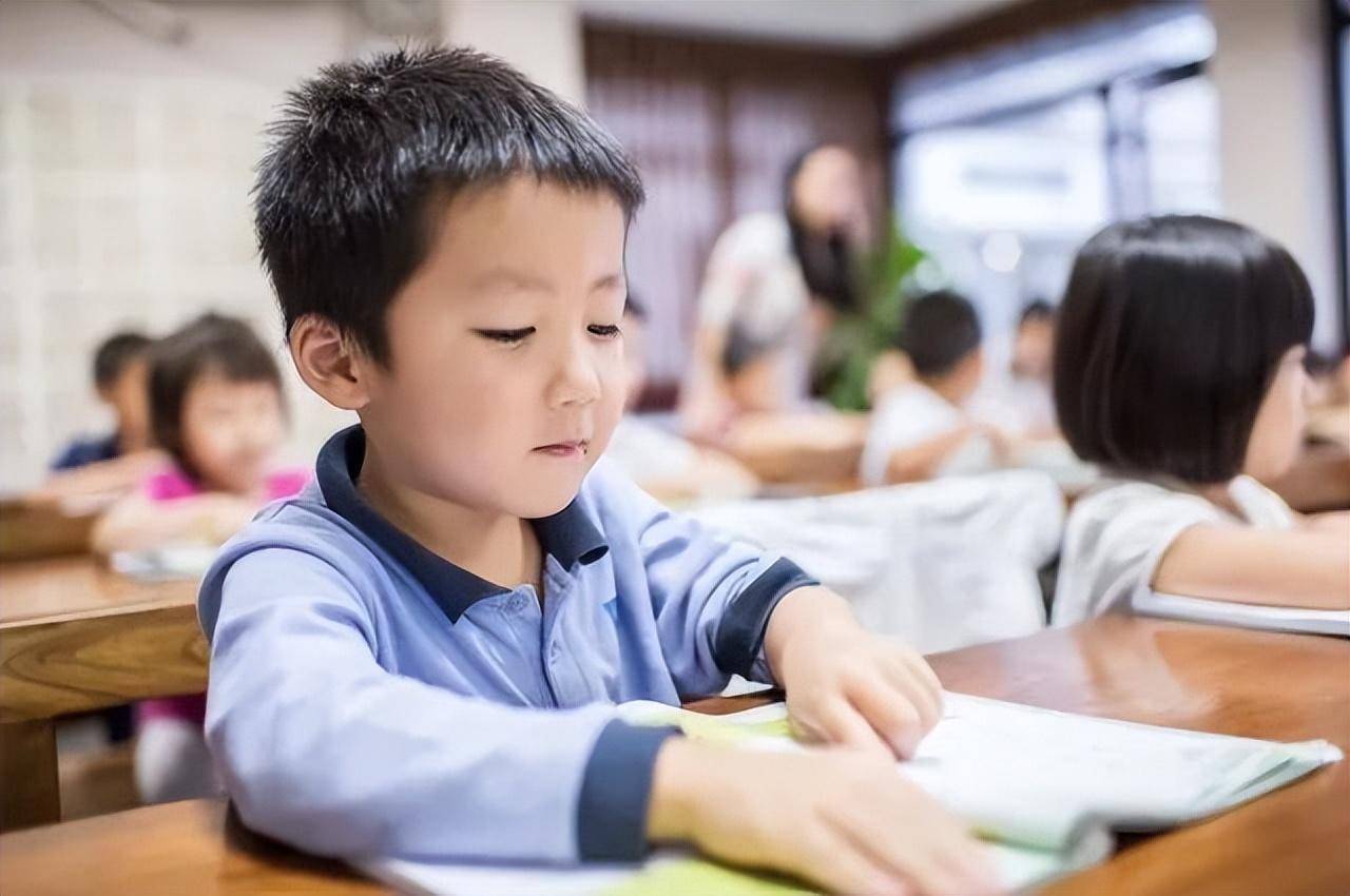 Con yếu k&eacute;m đến đ&acirc;u cũng c&oacute; thể ph&aacute;t triển nếu &aacute;p dụng 3 mẹo n&agrave;y &ndash; Cha mẹ tham khảo để gi&uacute;p con! - Ảnh 1.