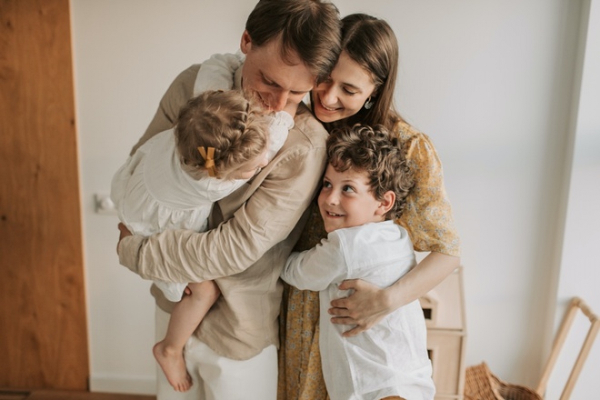 Nói chuyện với con có dễ? - Ảnh 2. Nói chuyện với con có dễ? - Ảnh 2.