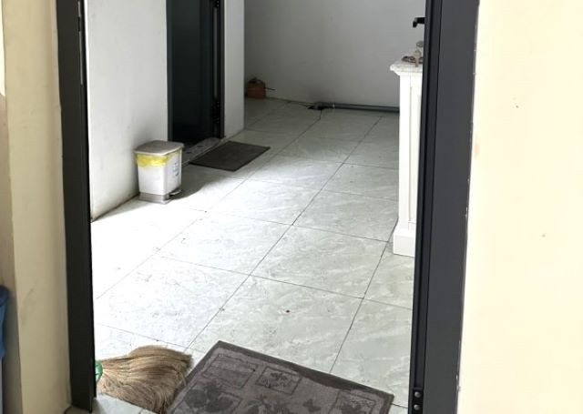 Chân dung kẻ tình nghi sát hại nữ kế toán rồi bỏ trốn - Ảnh 2. Chân dung kẻ tình nghi sát hại nữ kế toán rồi bỏ trốn - Ảnh 2.