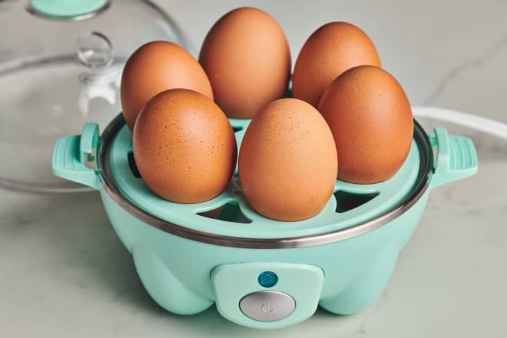 So sánh hiệu quả của 5 thiết bị có thể dùng để luộc trứng - Ảnh 4. So sánh hiệu quả của 5 thiết bị có thể dùng để luộc trứng - Ảnh 4.