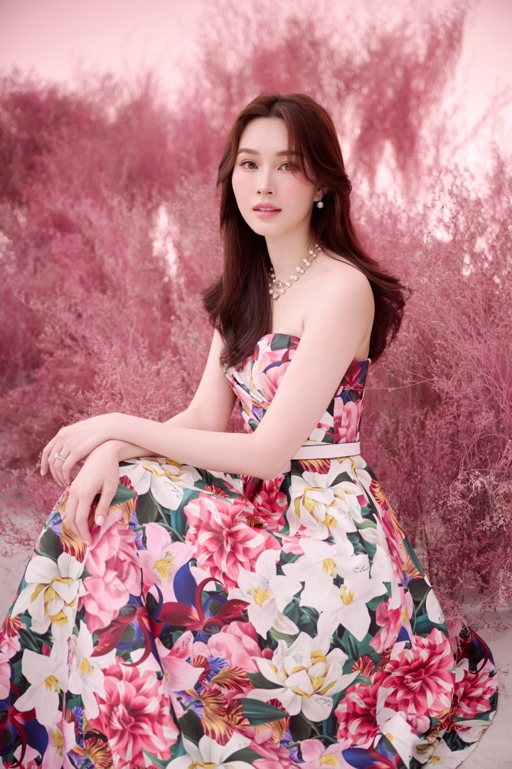 Hoa hậu Đặng Thu Thảo khoe vẻ đẹp 'thoát tục' trong bộ ảnh mới - Ảnh 9.