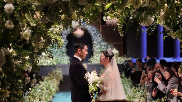 Hé lộ chi phí thực sự của đám cưới Lee Seung Gi: Lên đến 3,5 tỷ đồng, vượt quy mô đám cưới Hyun Bin - Son Ye Jin - Ảnh 7.