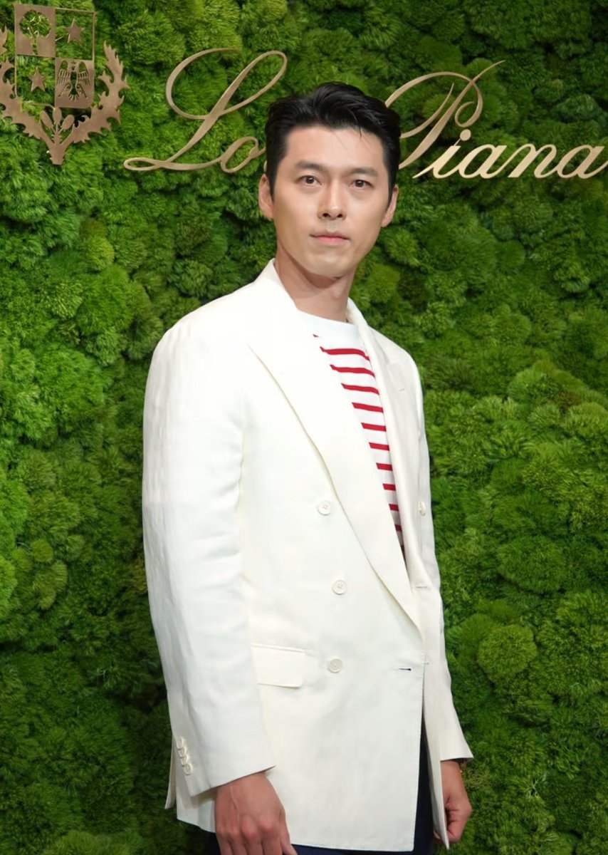 Hyun Bin bị chê ngoại hình xuống cấp với loạt hình &quot;chất lượng cao&quot; tại sự kiện, nhìn sang ảnh do &quot;team qua đường&quot; chụp lại khác xa - Ảnh 2.