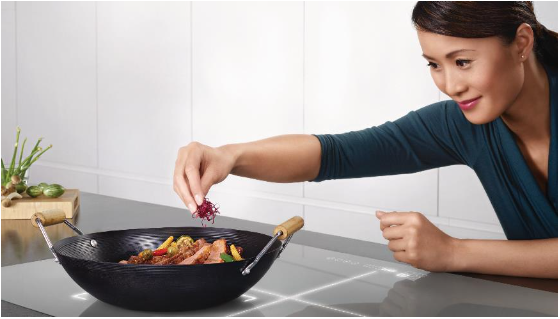 5 b&iacute; k&iacute;p ph&acirc;n biệt mặt bếp SCHOTT CERAN&reg; thật v&agrave; giả - Ảnh 1.