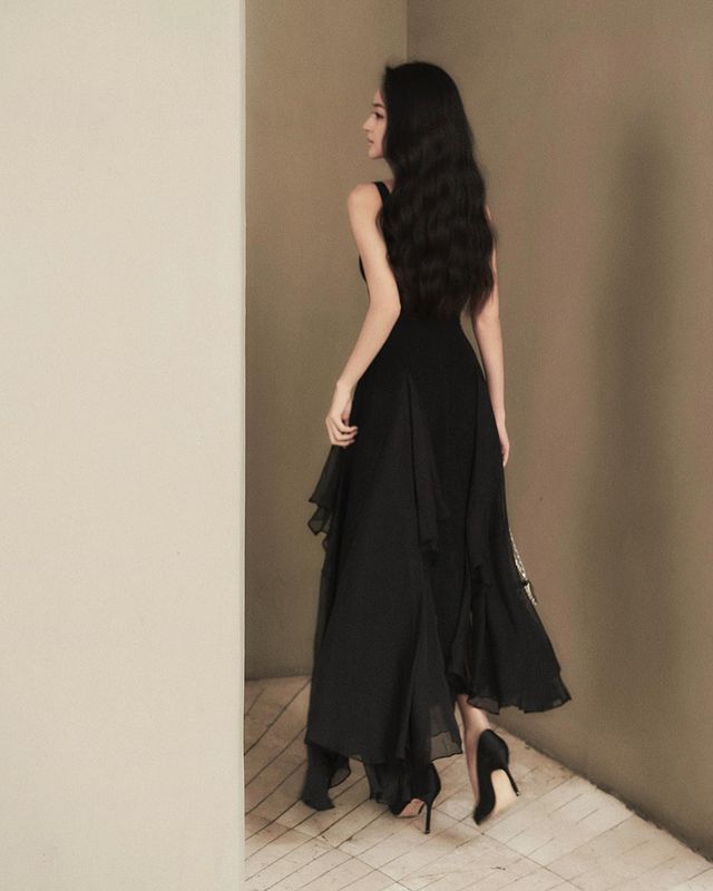 Đọ style Tăng Thanh Hà và Linh Rin: Hóa ra, 2 nàng dâu hào môn có rất nhiều điểm chung - Ảnh 6. Đọ style Tăng Thanh Hà và Linh Rin: Hóa ra, 2 nàng dâu hào môn có rất nhiều điểm chung - Ảnh 6.