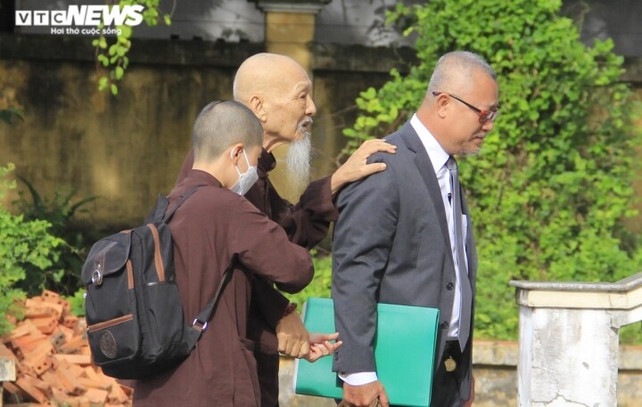 Luật sư bào chữa vụ Tịnh thất Bồng Lai bị triệu tập lần 2 nhưng không có mặt - Ảnh 1.