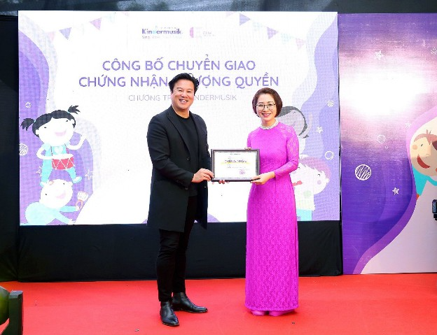 Hãy để trẻ cảm nhận âm nhạc bằng trái tim - Ảnh 4. Hãy để trẻ cảm nhận âm nhạc bằng trái tim - Ảnh 4.