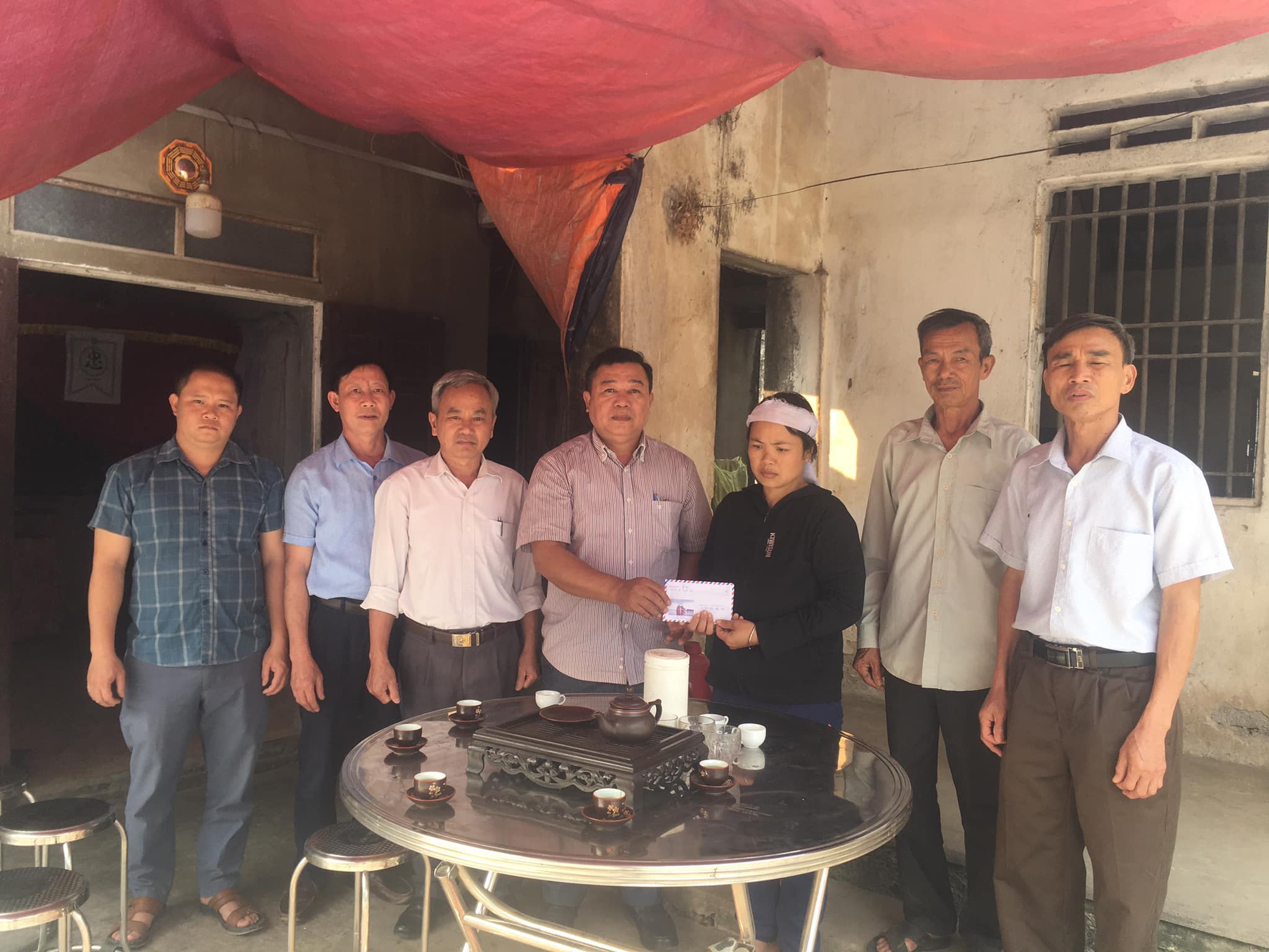 Khẩn cầu đẫm nước mắt của góa phụ mang thai, một mình nuôi 2 con thơ, bệnh tật - Ảnh 7. Khẩn cầu đẫm nước mắt của góa phụ mang thai, một mình nuôi 2 con thơ, bệnh tật - Ảnh 7.