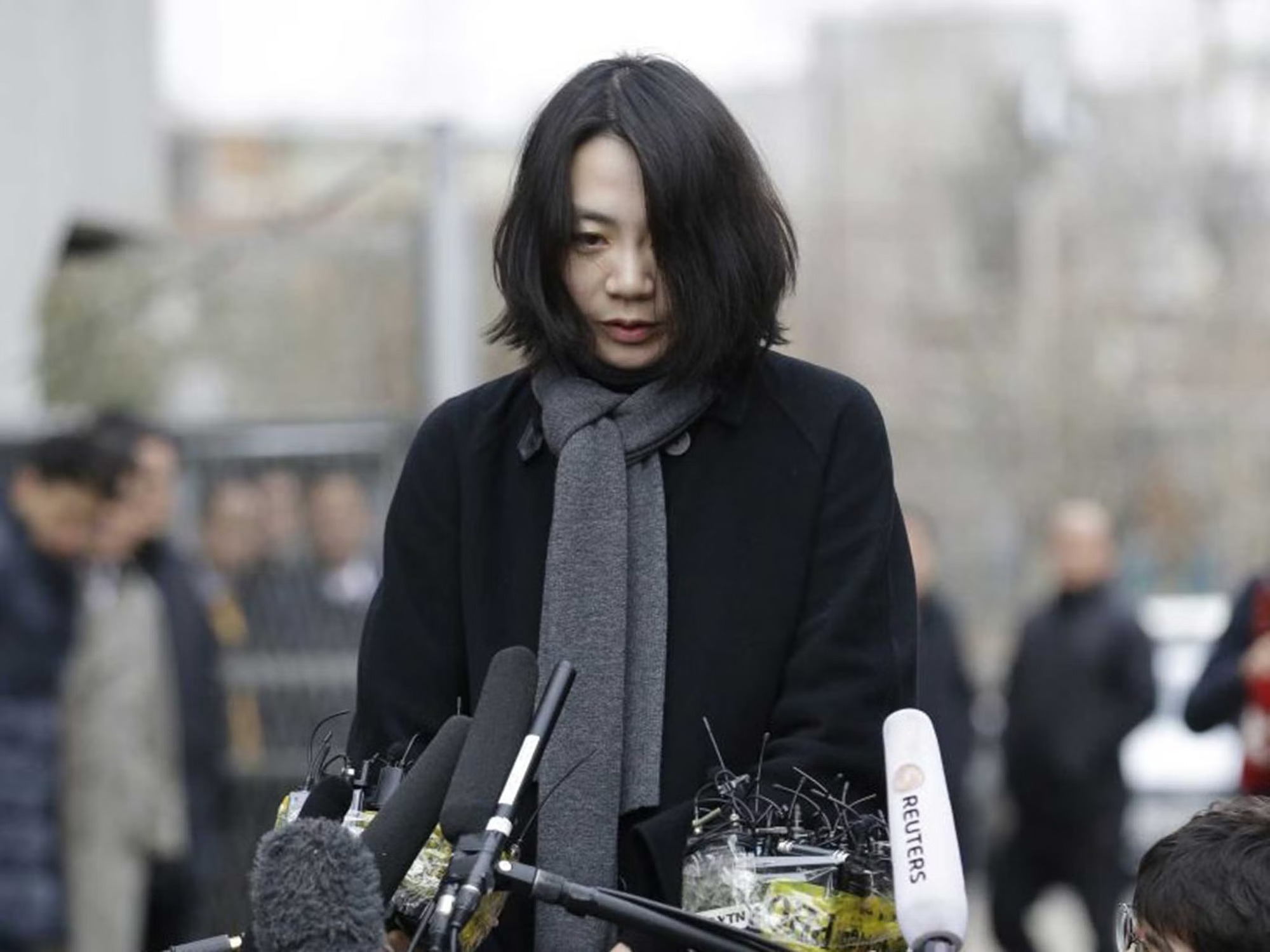 Ác nữ bị ghét nhất phim Hàn top 1 toàn cầu hoá ra có thật, từng ngồi tù vì 'hiếp đáp' cấp dưới - Ảnh 18.