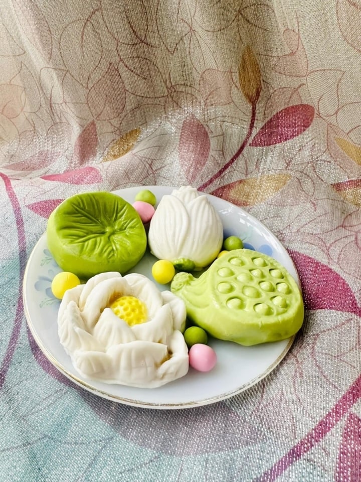 Chị em săn mua bánh trôi hình hoa siêu đẹp mắt cho ngày Tết Hàn thực - Ảnh 5. Chị em săn mua bánh trôi hình hoa siêu đẹp mắt cho ngày Tết Hàn thực - Ảnh 5.