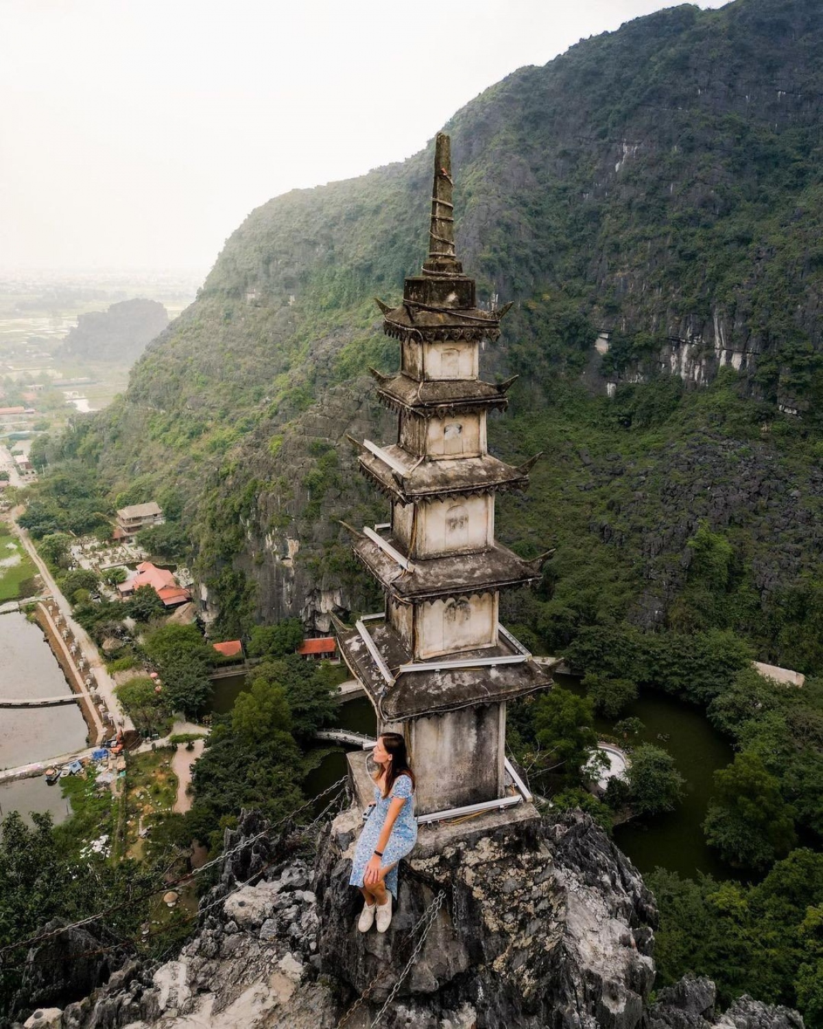 Trải nghiệm Hang Múa, đệ nhất checkin hút cả khách Tây lẫn khách Việt - Ảnh 7.