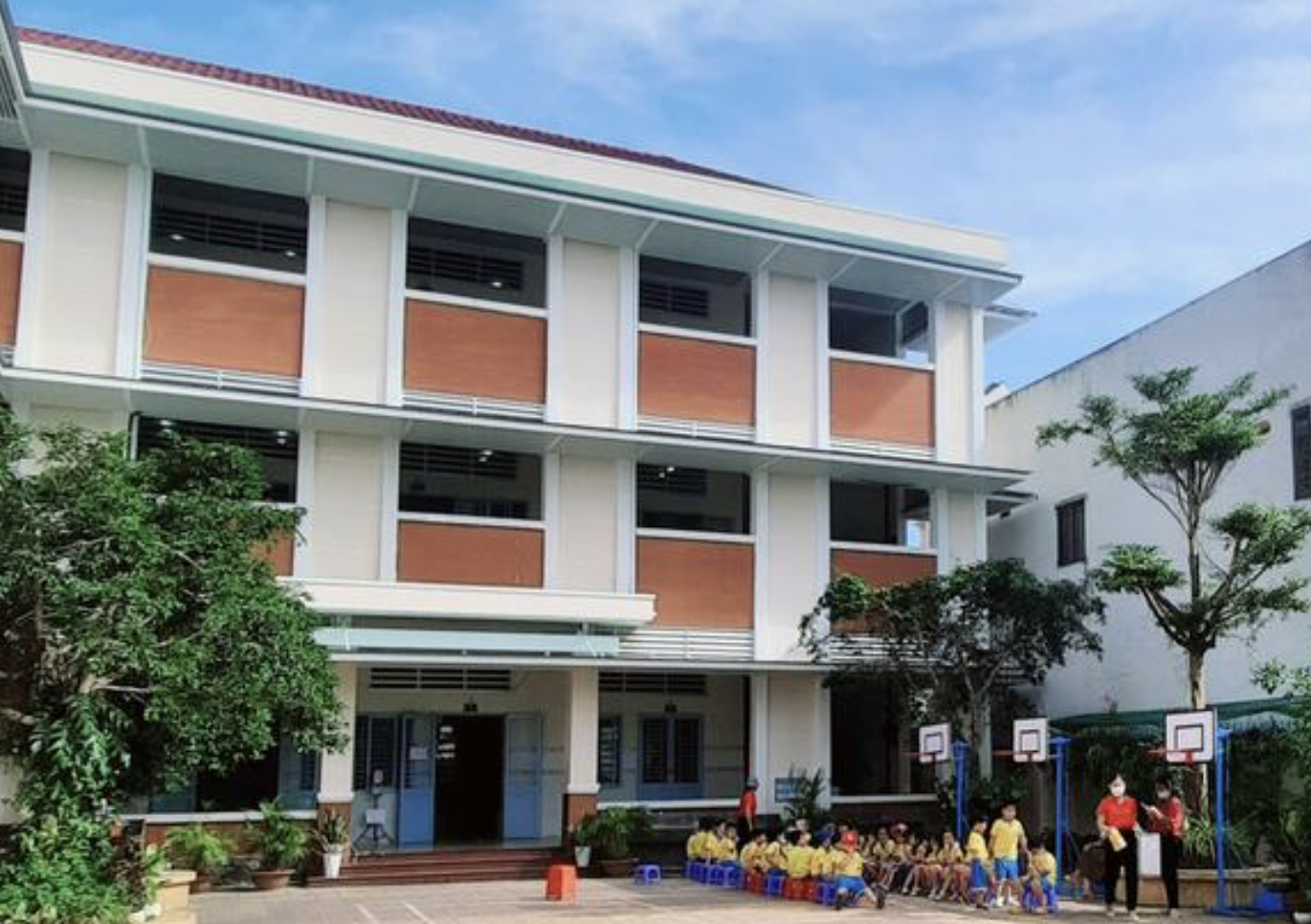 Lý do Cần Thơ chọn học sinh tiểu học test nhanh COVID-19 - Ảnh 1.