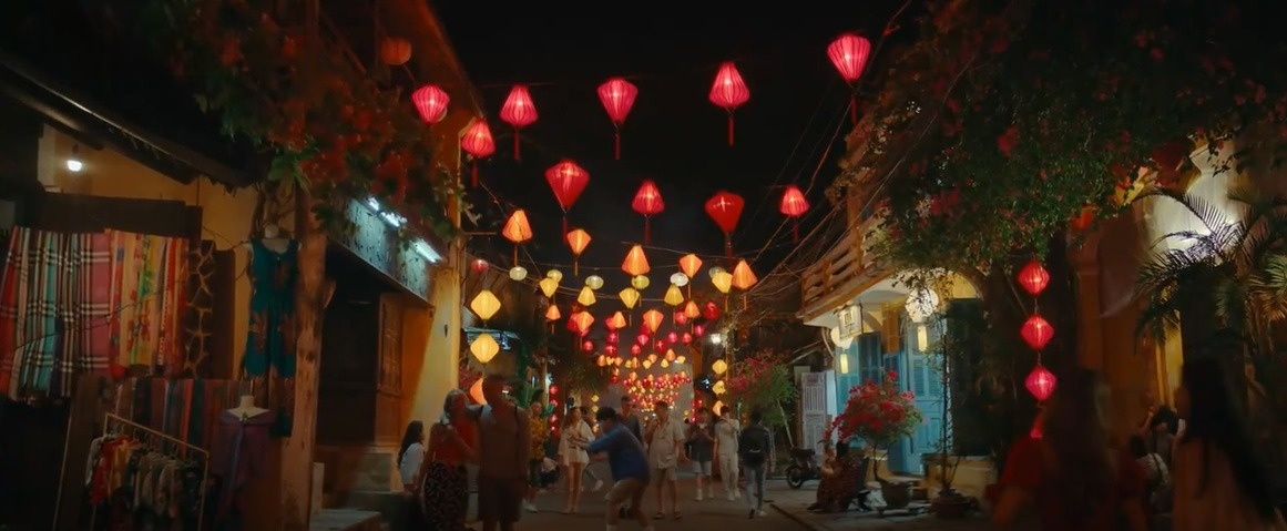 Điểm danh loạt thắng cảnh Việt được đưa lên phim hot Netflix: Đẹp thế nào mà làm du khách mê mẩn? - Ảnh 3.