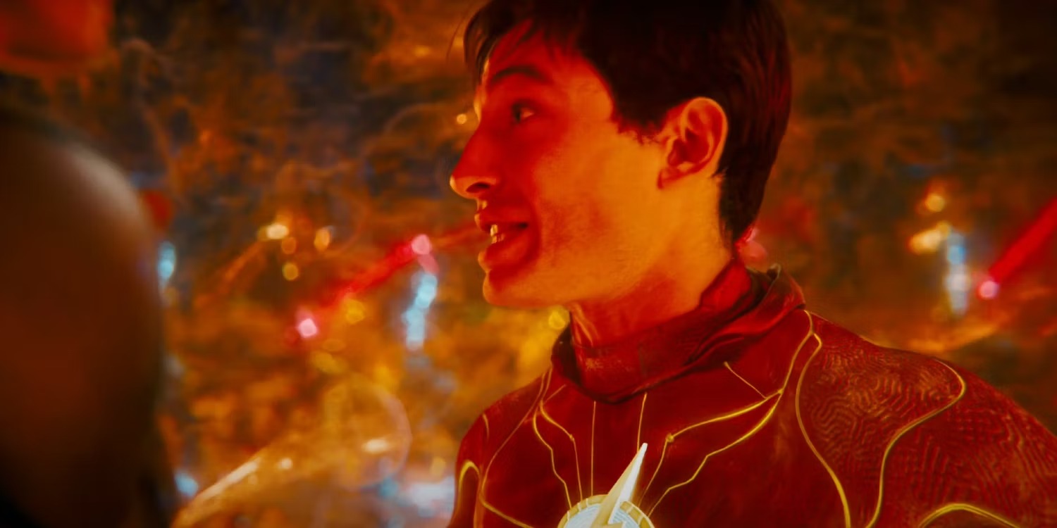 Soi trailer mới của The Flash: Đa vũ trụ sắp sụp đổ, dọn đường cho DCU mới của James Gunn? - Ảnh 15. Soi trailer mới của The Flash: Đa vũ trụ sắp sụp đổ, dọn đường cho DCU mới của James Gunn? - Ảnh 15.